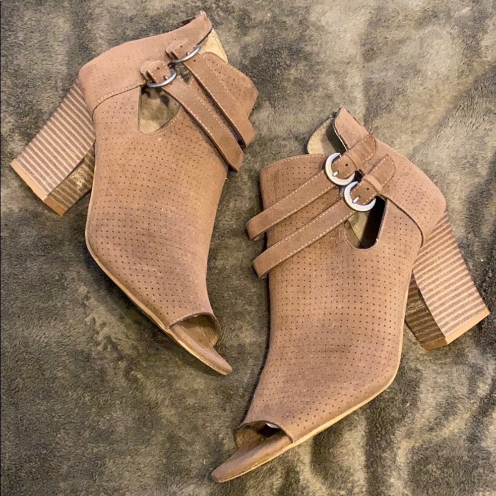 Cut out booties